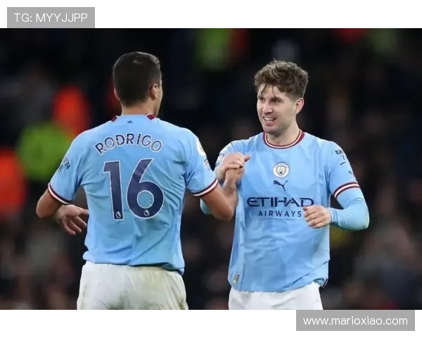 楚阿梅尼与罗德里:防守型中场战术角色与数据对比分析 楚阿梅尼与罗德里:防守型中场战术角色与数据对比分析